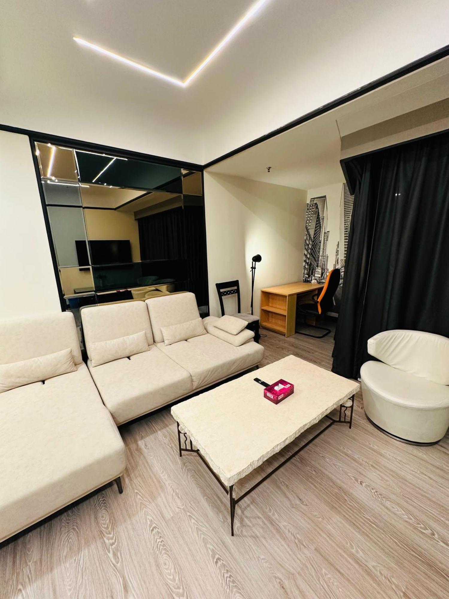 Times Square Residential Service Pangsapuri